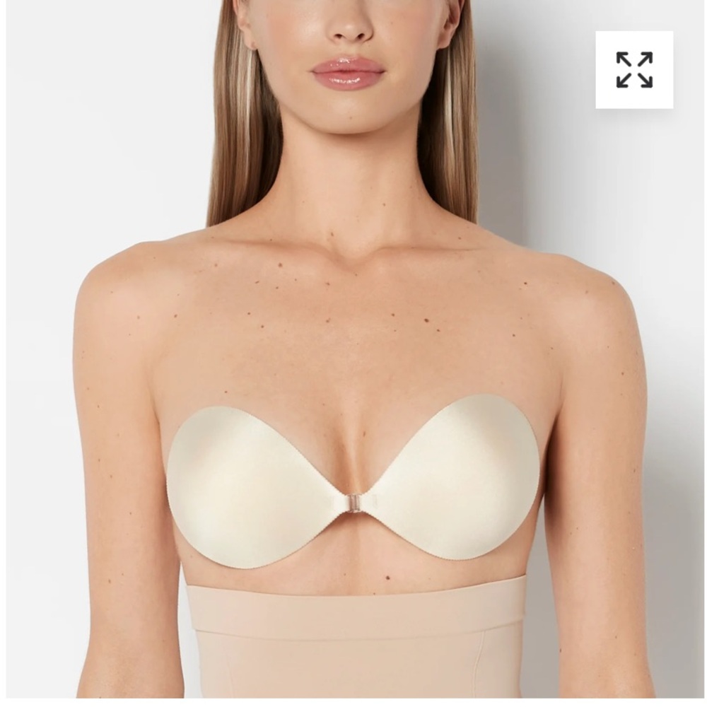 La SENZA Feather-Lite Backless Bra in Beige